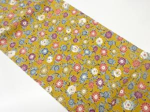 縮緬地菊唐草模様開き名古屋帯（額縁仕立て）